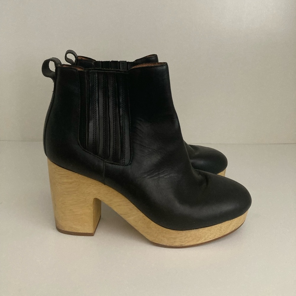 Madewell clog booties